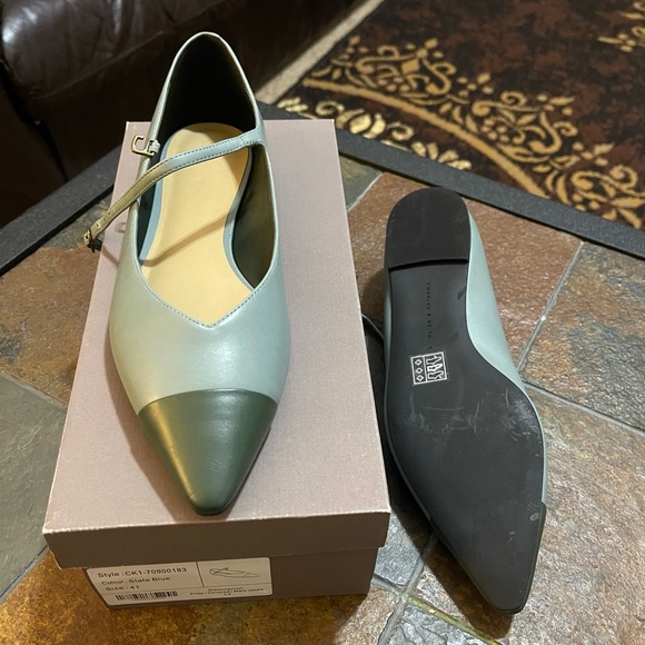 Charles & Keith Mary Janes - Picture 3 of 3